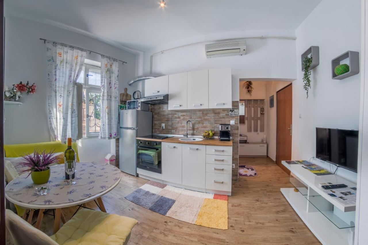 Apartment Ljube PUY Eksteriør bilde