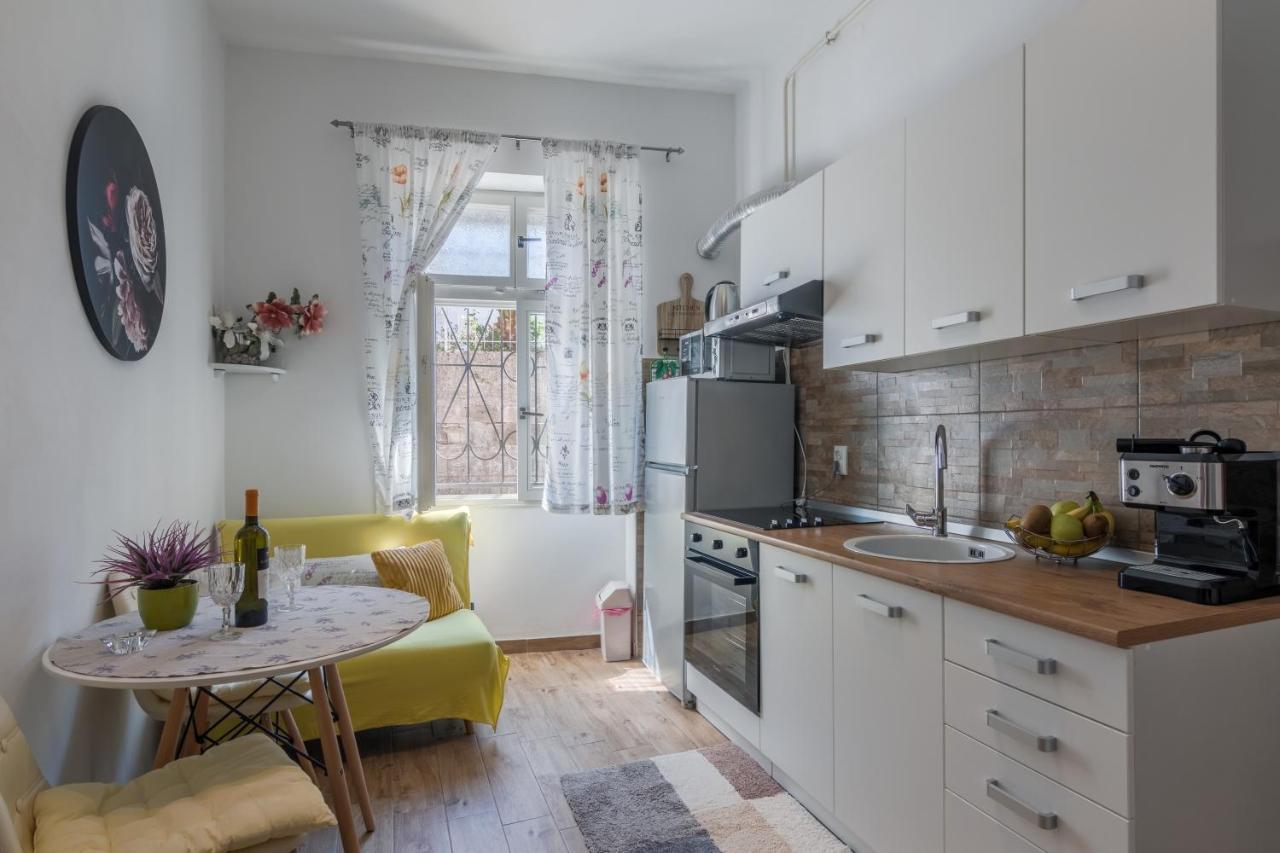 Apartment Ljube PUY Eksteriør bilde