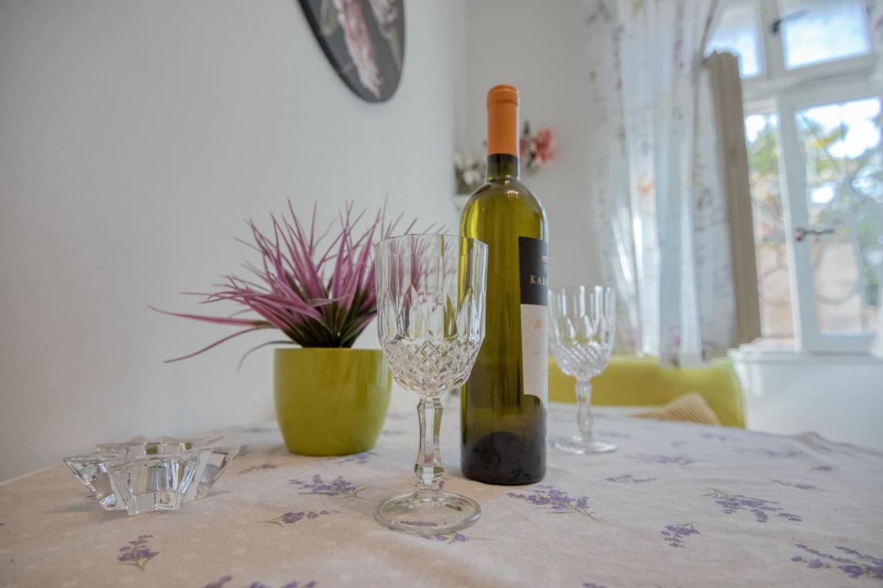 Apartment Ljube PUY Eksteriør bilde